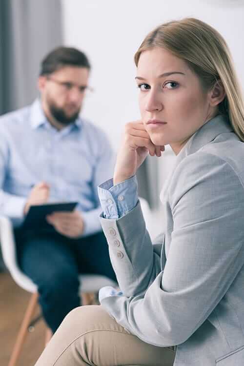 woman during San Antonio addiction therapy