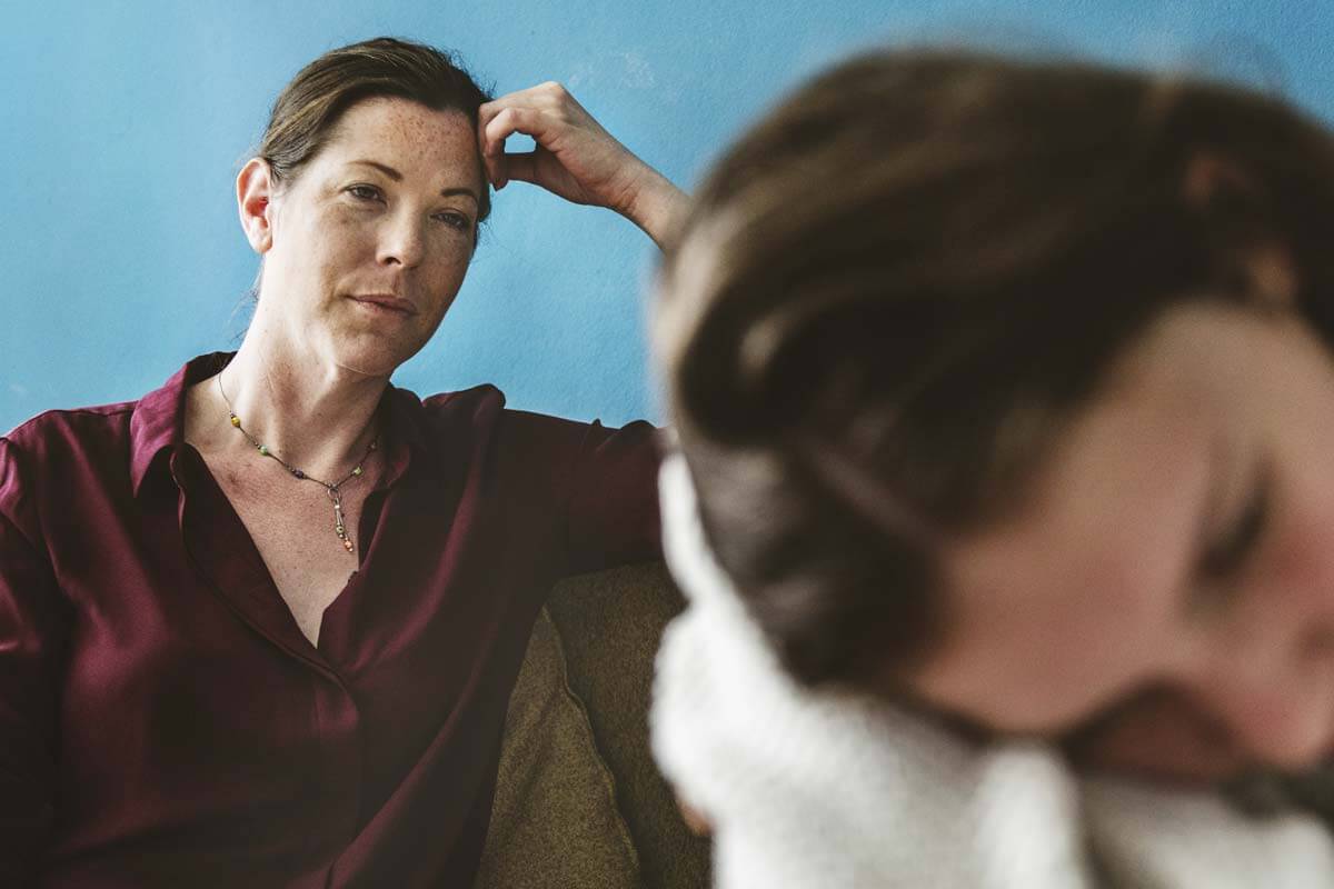 mom noticing Signs of Heroin Abuse in her daughter
