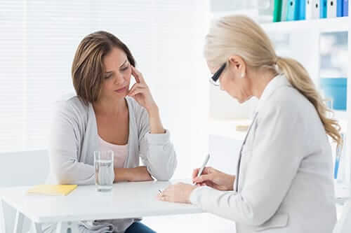 woman working with one of the many San Antonio addiction specialists