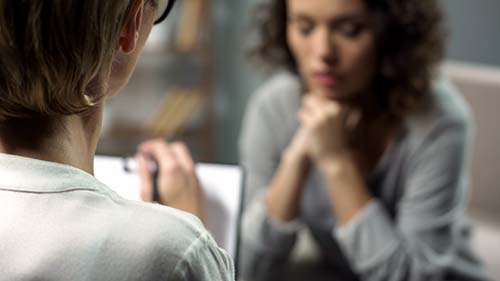 person in counseling at alcohol detox austin tx